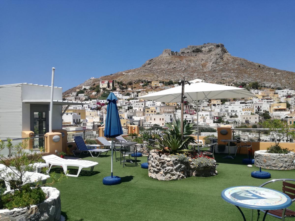 Elefteria Hotel Agia Marina  Dış mekan fotoğraf
